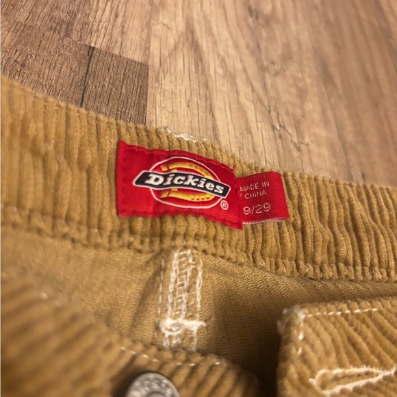 Dickies women’s Tan Corduroy Pants - Picture 5 of 5